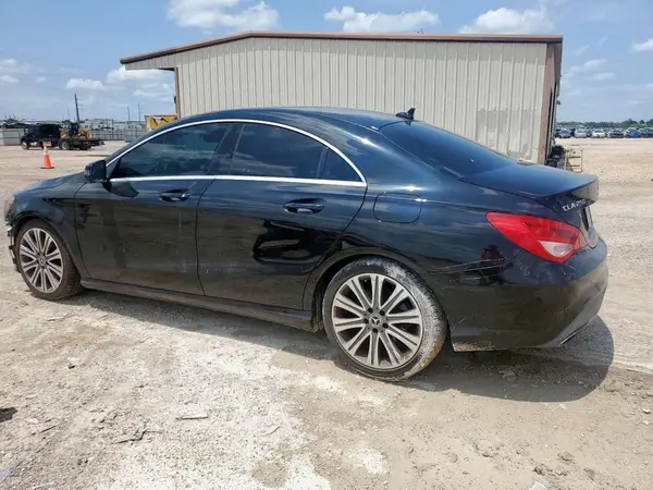 WDDSJ4EB6JN526022 2018 MERCEDES-BENZ CLA-KLASSE - Image 2