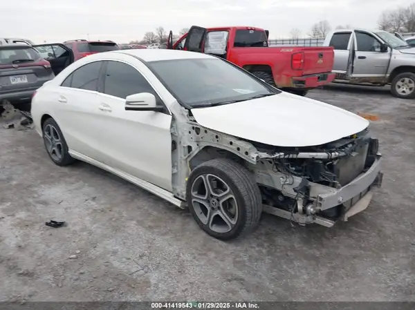 WDDSJ4EB6JN567413 2018 MERCEDES-BENZ CLA-KLASSE - Image 1