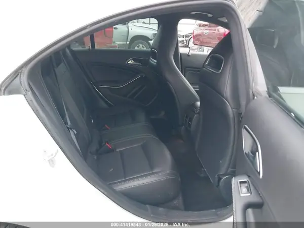 WDDSJ4EB6JN567413 2018 MERCEDES-BENZ CLA-KLASSE - Image 8