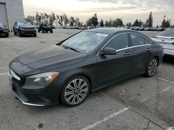 WDDSJ4EB6JN596734 2018 MERCEDES-BENZ CLA-KLASSE - Image 1
