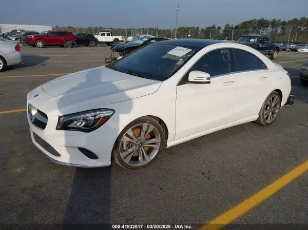 WDDSJ4EB6JN692928 2018 MERCEDES-BENZ CLA-KLASSE - Image 2