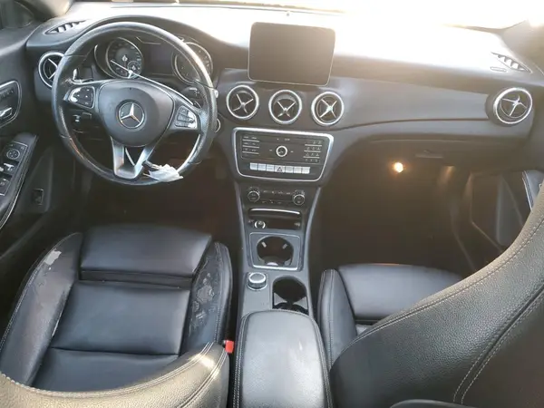 WDDSJ4EB6KN714153 2019 MERCEDES-BENZ CLA-KLASSE - Image 8