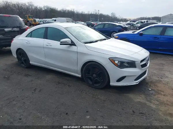 WDDSJ4EB6KN742888 2019 MERCEDES-BENZ CLA-KLASSE - Image 1