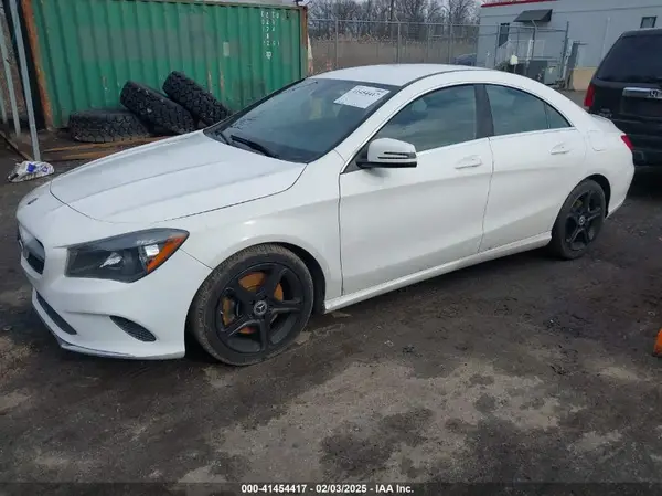 WDDSJ4EB6KN742888 2019 MERCEDES-BENZ CLA-KLASSE - Image 2