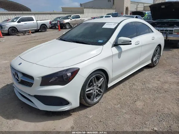 WDDSJ4EB7HN422567 2017 MERCEDES-BENZ CLA-KLASSE - Image 2