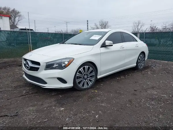 WDDSJ4EB7HN433942 2017 MERCEDES-BENZ CLA-KLASSE - Image 2