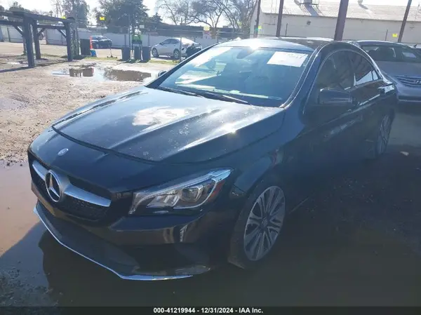 WDDSJ4EB7JN517099 2018 MERCEDES-BENZ CLA-KLASSE - Image 2