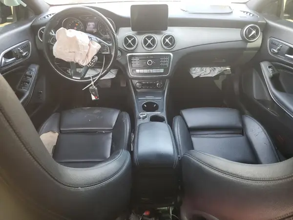 WDDSJ4EB7JN601102 2018 MERCEDES-BENZ CLA-KLASSE - Image 8
