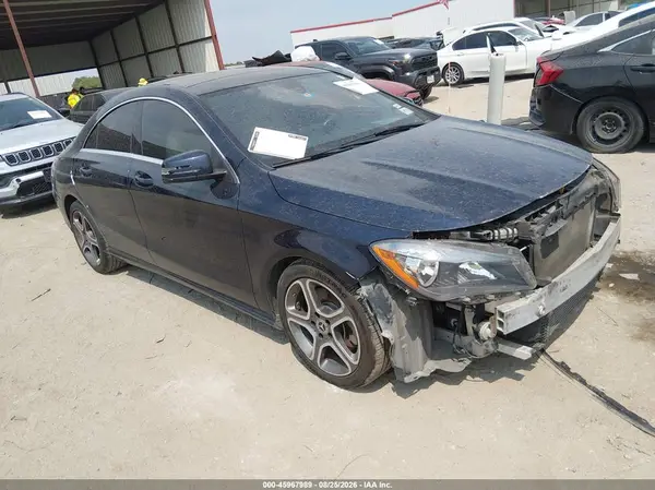 WDDSJ4EB7JN615890 2018 MERCEDES-BENZ CLA-KLASSE - Image 1