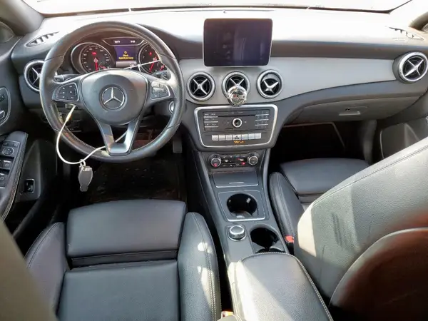 WDDSJ4EB7JN658884 2018 MERCEDES-BENZ CLA-KLASSE - Image 8
