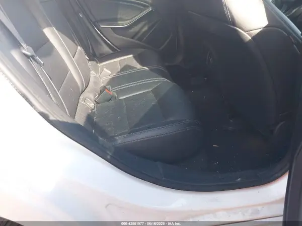 WDDSJ4EB7JN694154 2018 MERCEDES-BENZ CLA-KLASSE - Image 8