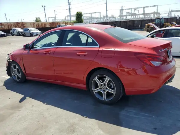 WDDSJ4EB7KN725677 2019 MERCEDES-BENZ CLA-KLASSE - Image 2