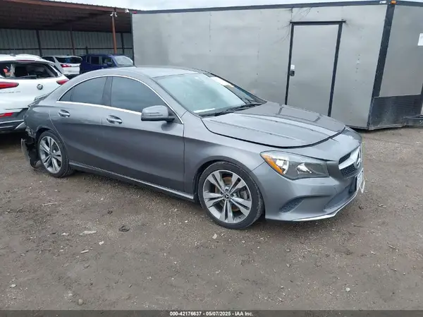 WDDSJ4EB7KN757903 2019 MERCEDES-BENZ CLA-KLASSE - Image 1