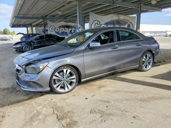 WDDSJ4EB7KN769680 2019 MERCEDES-BENZ CLA-KLASSE - Image 1