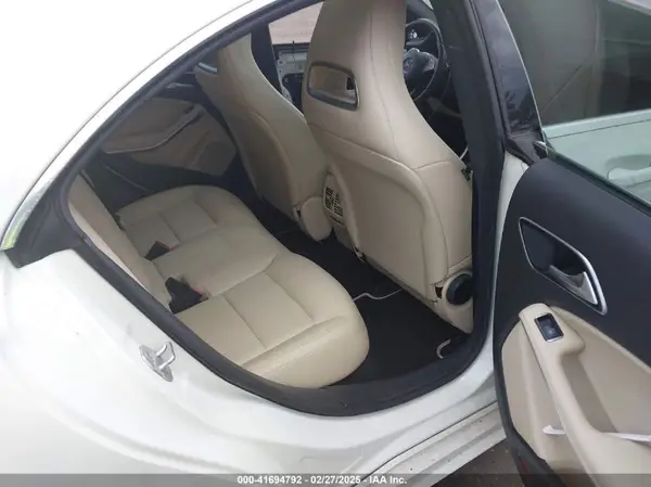 WDDSJ4EB8GN353581 2016 MERCEDES-BENZ CLA-KLASSE - Image 8