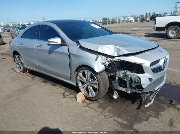WDDSJ4EB8JN507858 2018 MERCEDES-BENZ CLA-KLASSE - Image 1