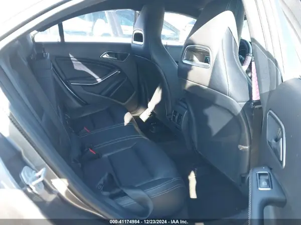 WDDSJ4EB8JN518407 2018 MERCEDES-BENZ CLA-KLASSE - Image 8