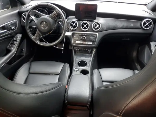 WDDSJ4EB8JN519573 2018 MERCEDES-BENZ CLA-KLASSE - Image 8