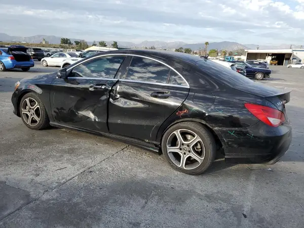 WDDSJ4EB8JN567770 2018 MERCEDES-BENZ CLA-KLASSE - Image 2