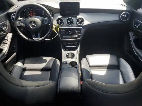 WDDSJ4EB8JN568823 2018 MERCEDES-BENZ CLA-KLASSE - Image 8