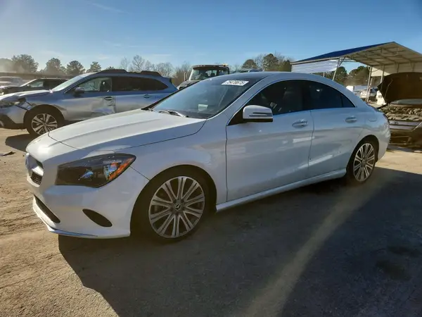 WDDSJ4EB8JN574069 2018 MERCEDES-BENZ CLA-KLASSE - Image 1