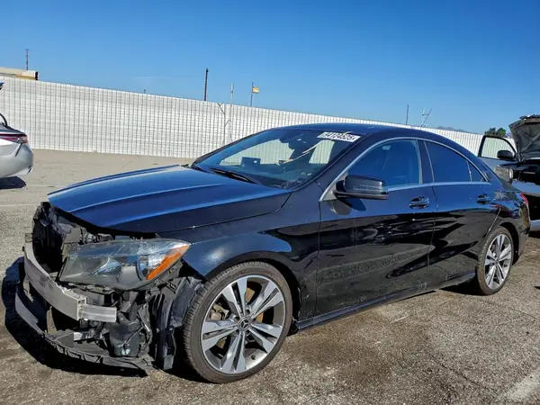 WDDSJ4EB8JN610083 2018 MERCEDES-BENZ CLA-KLASSE - Image 1