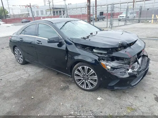 WDDSJ4EB8KN715093 2019 MERCEDES-BENZ CLA-KLASSE - Image 1