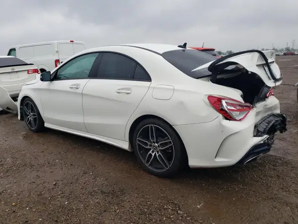 WDDSJ4EB9JN577269 2018 MERCEDES-BENZ CLA-KLASSE - Image 2