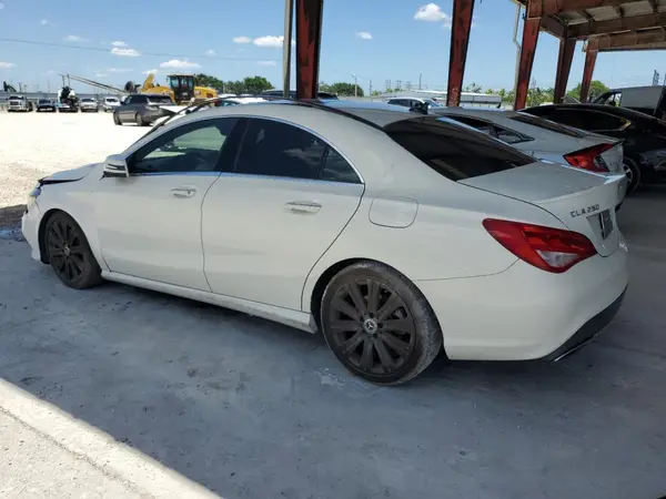 WDDSJ4EB9JN608441 2018 MERCEDES-BENZ CLA-KLASSE - Image 2