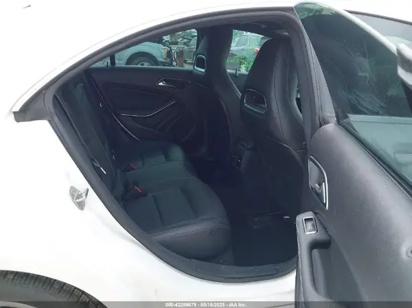 WDDSJ4EB9JN668655 2018 MERCEDES-BENZ CLA-KLASSE - Image 8