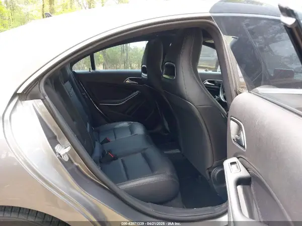 WDDSJ4EBXGN296204 2016 MERCEDES-BENZ CLA-KLASSE - Image 8