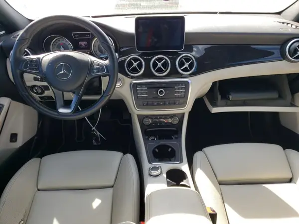 WDDSJ4EBXGN333557 2016 MERCEDES-BENZ CLA-KLASSE - Image 8