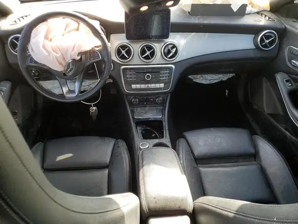 WDDSJ4EBXHN420666 2017 MERCEDES-BENZ CLA-KLASSE - Image 8