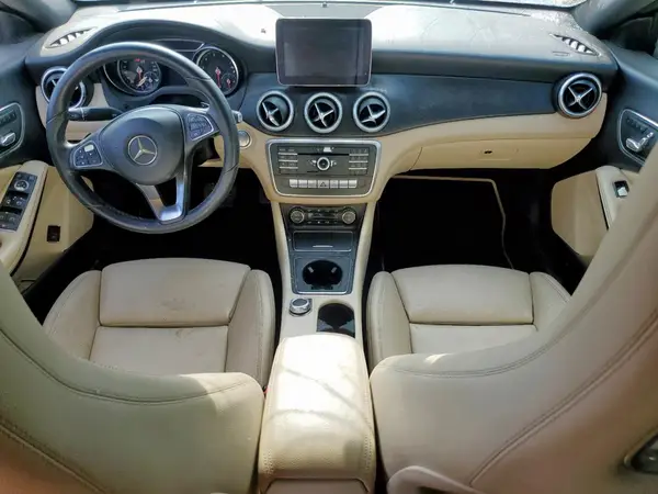 WDDSJ4EBXHN468135 2017 MERCEDES-BENZ CLA-KLASSE - Image 8