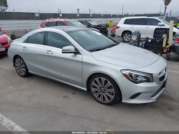 WDDSJ4EBXJN593951 2018 MERCEDES-BENZ CLA-KLASSE - Image 1