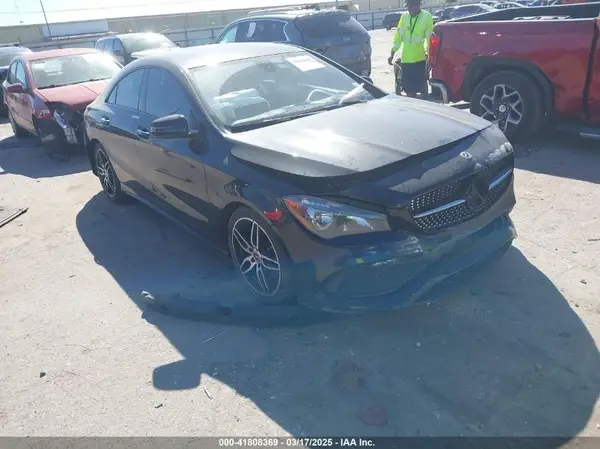 WDDSJ4EBXJN645675 2018 MERCEDES-BENZ CLA-KLASSE - Image 1