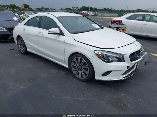 WDDSJ4EBXJN676439 2018 MERCEDES-BENZ CLA-KLASSE - Image 1