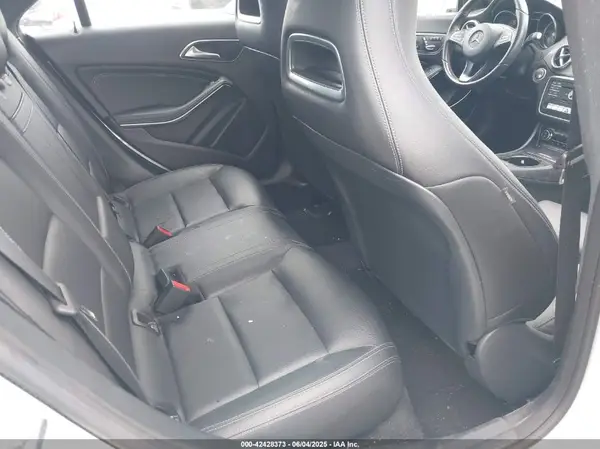 WDDSJ4EBXJN676439 2018 MERCEDES-BENZ CLA-KLASSE - Image 8