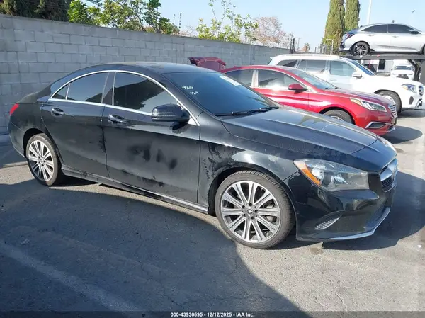 WDDSJ4EBXJN678286 2018 MERCEDES-BENZ CLA-KLASSE - Image 1