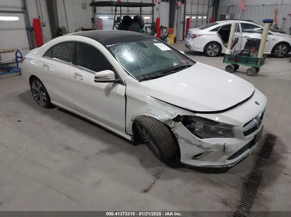 WDDSJ4GB0JN590621 2018 MERCEDES-BENZ CLA-KLASSE - Image 1