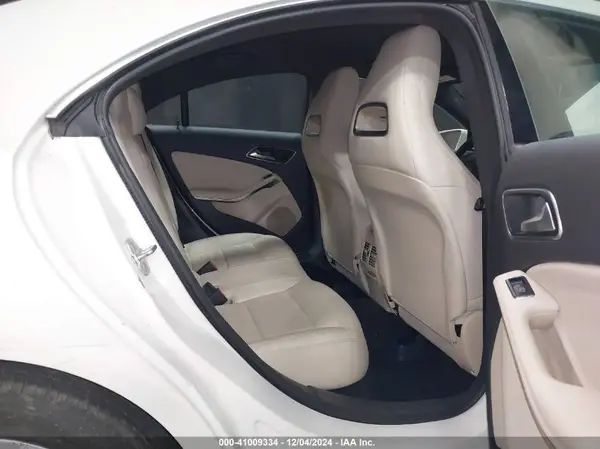 WDDSJ4GB1HN409567 2017 MERCEDES-BENZ CLA-KLASSE - Image 8