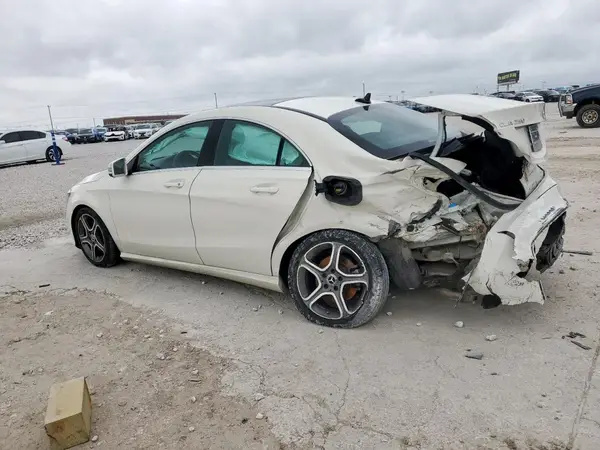 WDDSJ4GB1JN555893 2018 MERCEDES-BENZ CLA-KLASSE - Image 2