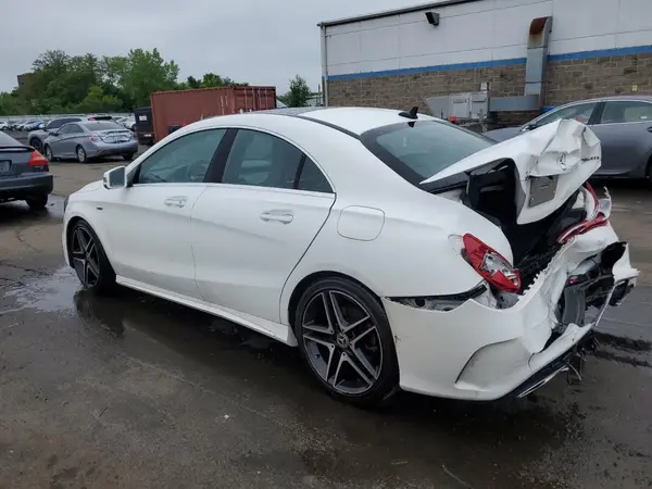 WDDSJ4GB1JN638742 2018 MERCEDES-BENZ CLA-KLASSE - Image 2