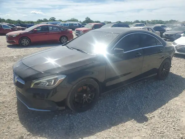 WDDSJ4GB1JN677881 2018 MERCEDES-BENZ CLA-KLASSE - Image 1
