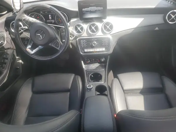 WDDSJ4GB1JN677881 2018 MERCEDES-BENZ CLA-KLASSE - Image 8