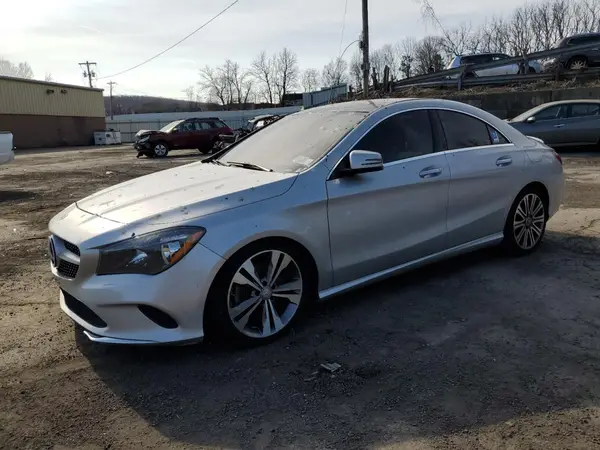 WDDSJ4GB2JN583699 2018 MERCEDES-BENZ CLA-KLASSE - Image 1
