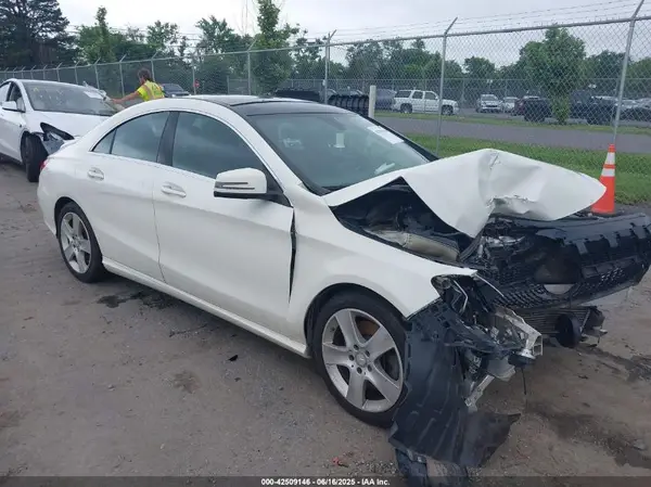 WDDSJ4GB3GN389742 2016 MERCEDES-BENZ CLA-KLASSE - Image 1