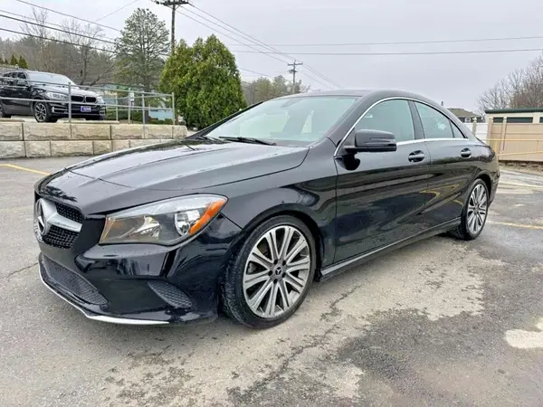 WDDSJ4GB3JN565261 2018 MERCEDES-BENZ CLA-KLASSE - Image 1