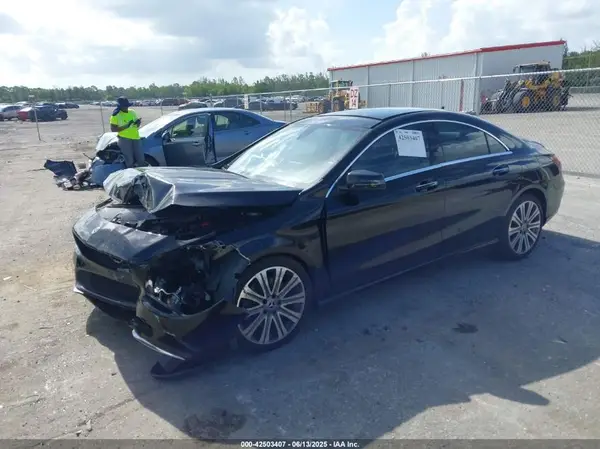 WDDSJ4GB3JN631517 2018 MERCEDES-BENZ CLA-KLASSE - Image 2