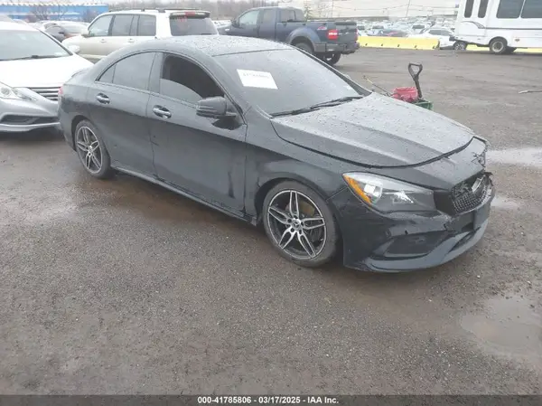 WDDSJ4GB3KN699561 2019 MERCEDES-BENZ CLA-KLASSE - Image 1